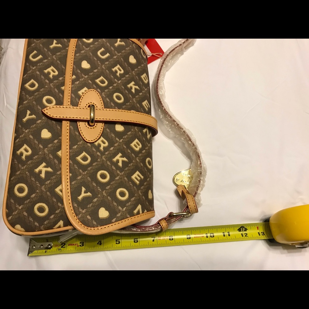 Dooney and Bourke Crossword Pattern Brown/Coffee Handbag Purse Large F… - Picture 6 of 11